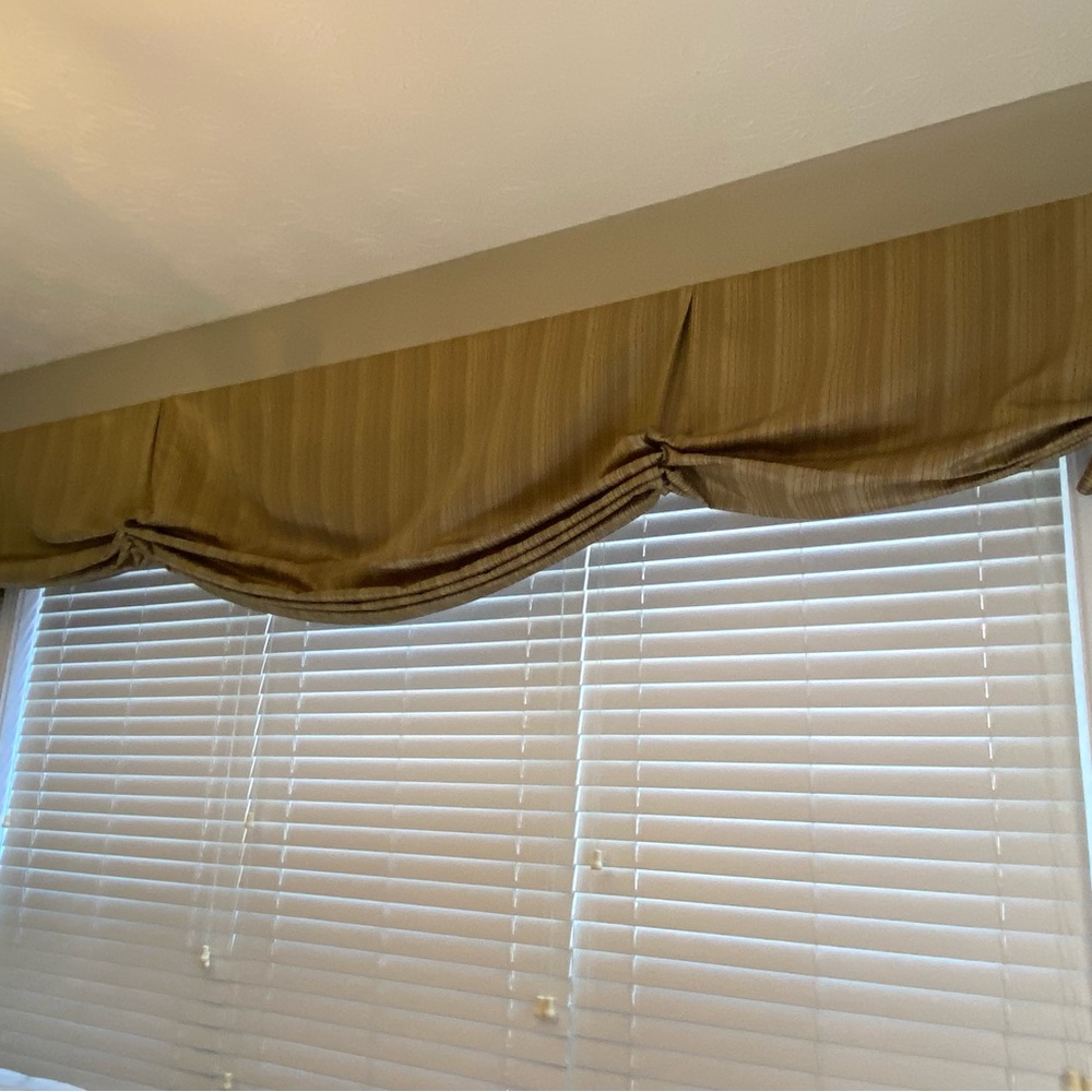 Custom Valence for 8’ X 6’ window